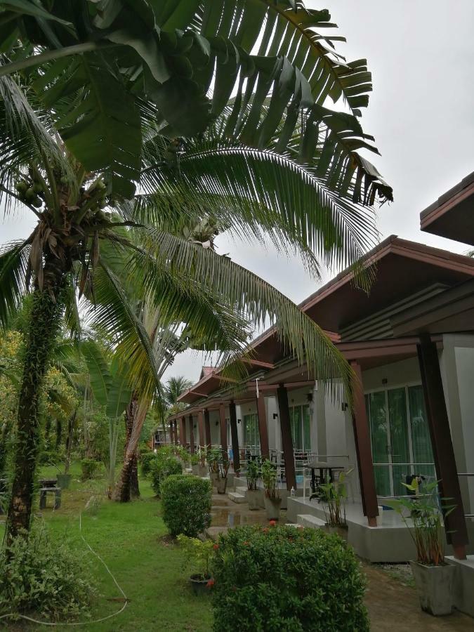 Naiyang Boutique Resort Ban Phak Chit Luaran gambar